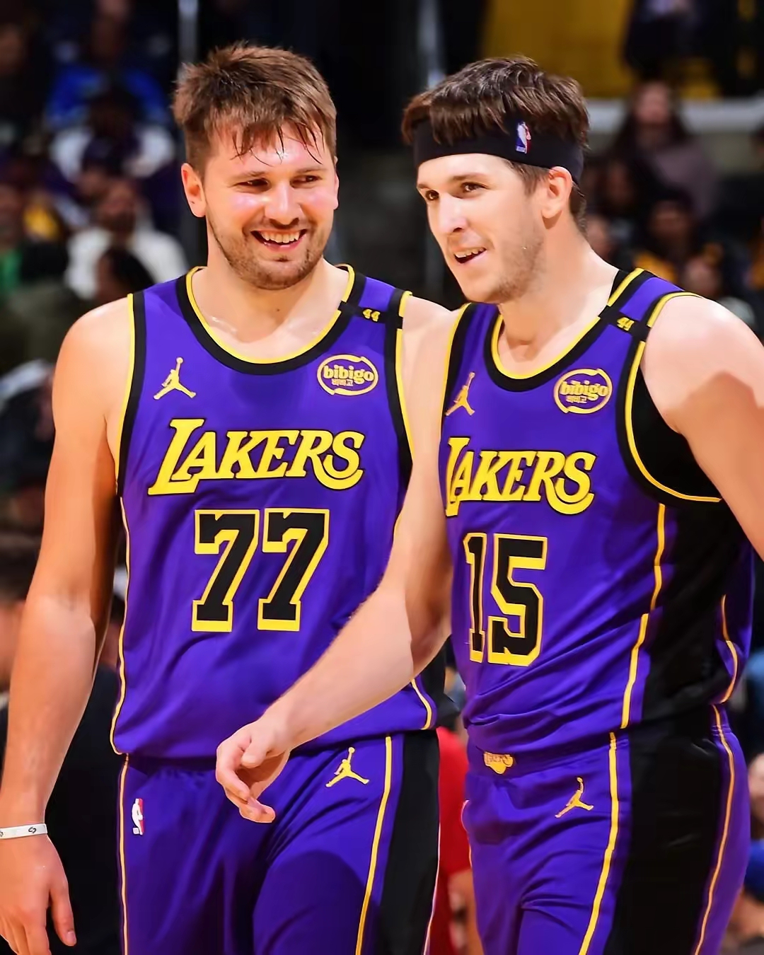 九游体育赛事包含雄鹿观众热烈欢呼！，东契奇迎来二十赛季出色发挥全场沸腾不已的词条